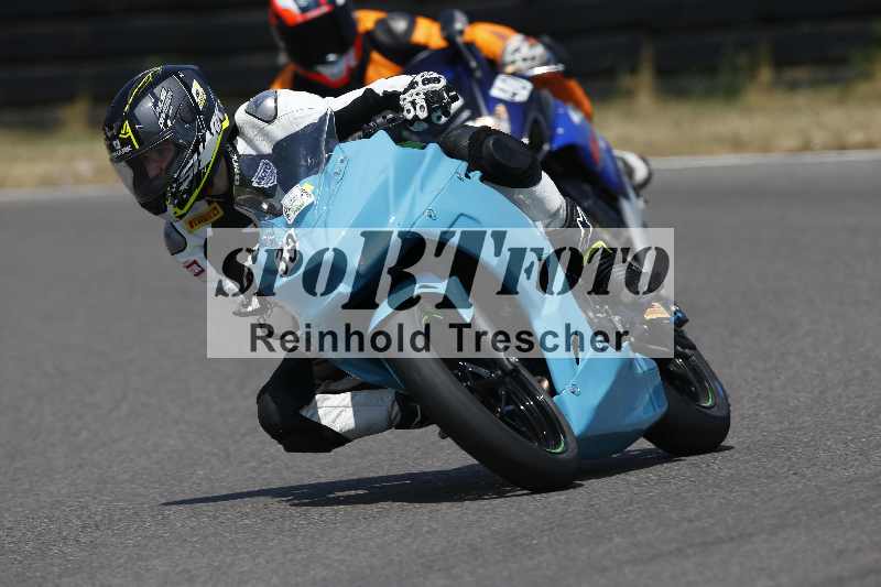 /Archiv-2023/28 05.06.2023 Moto Club Anneau du Rhin/vert-medium/33